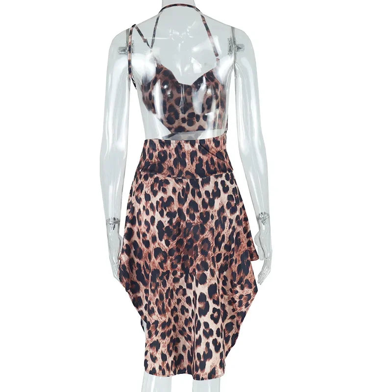 CM.YAYA Women Sexy Leopard Print Sleeveless Halter Backless