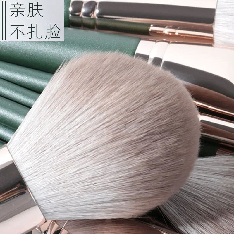 Makeup Brush Set Soft Fluffy Powder Eyeshadow Foundation