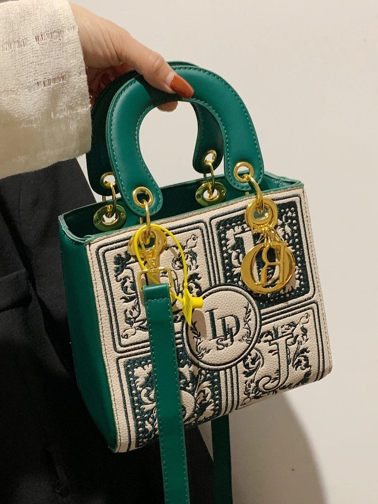 Retro Embroidery Ladies Handbag Fashion